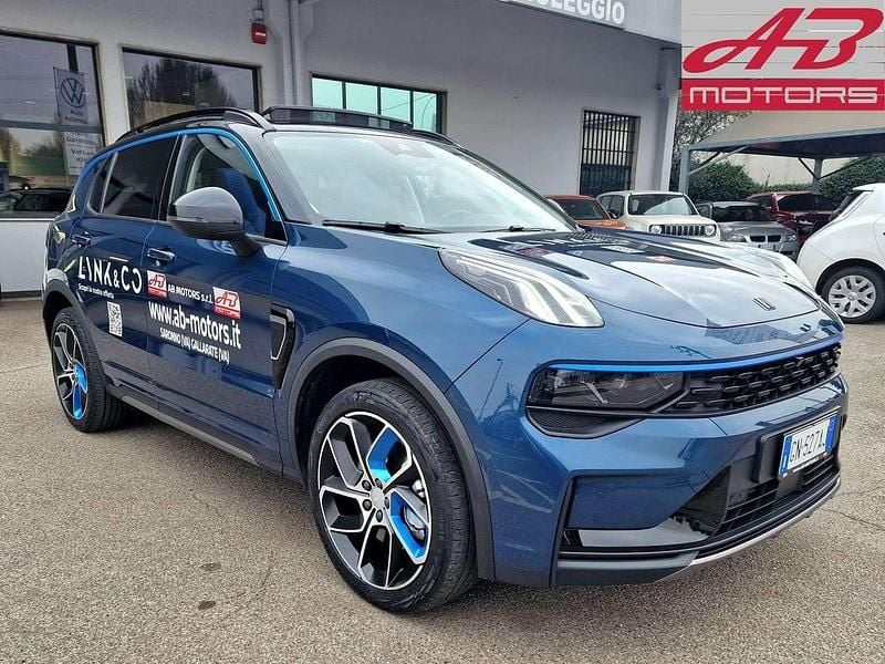 Usata Lynk & Co 01 261 CV (191 kW) 2023 Blu/azzurro SUV