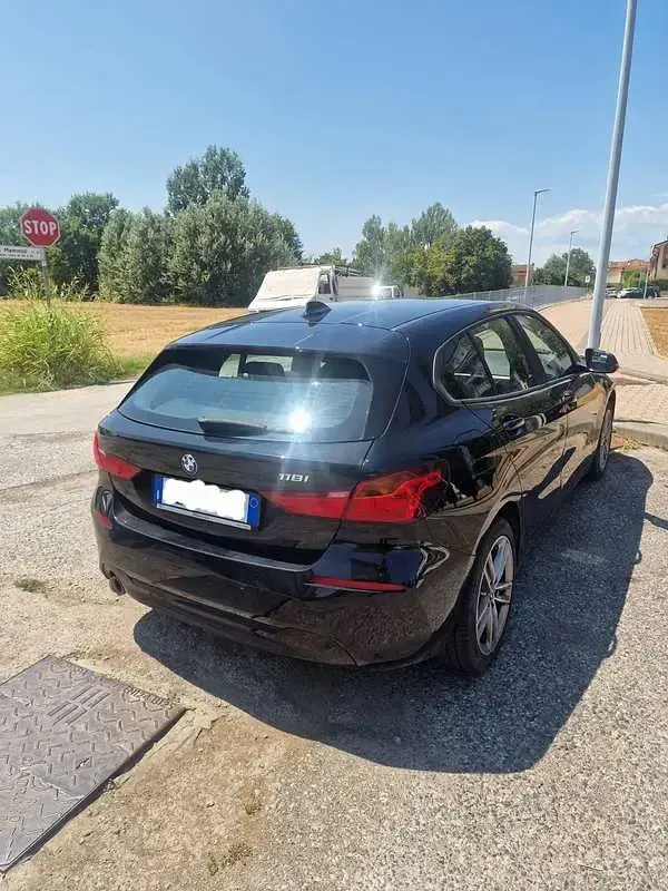 Usata BMW 118 M Sport 140 CV (102 kW) 2021 Nero Berlina