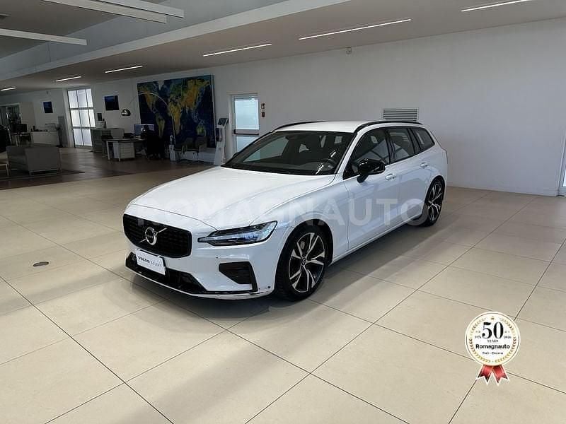 Usata Volvo V60 Plus 197 CV (144 kW) 2022 Bianco Station wagon