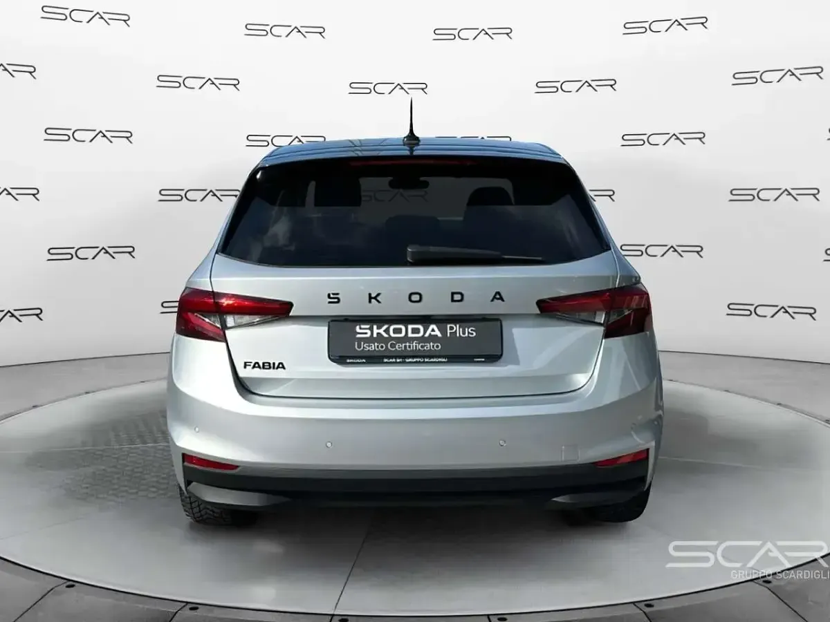 Usata Skoda Fabia 80 CV (58 kW) 2025 Argento Utilitaria