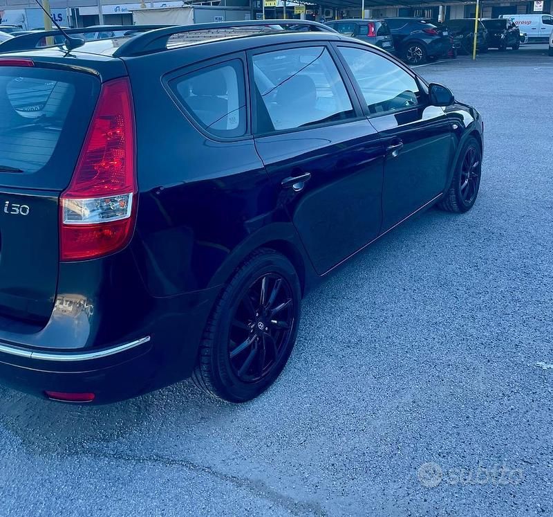 Usata Hyundai i30 90 CV (66 kW) 2009 Nero Station wagon