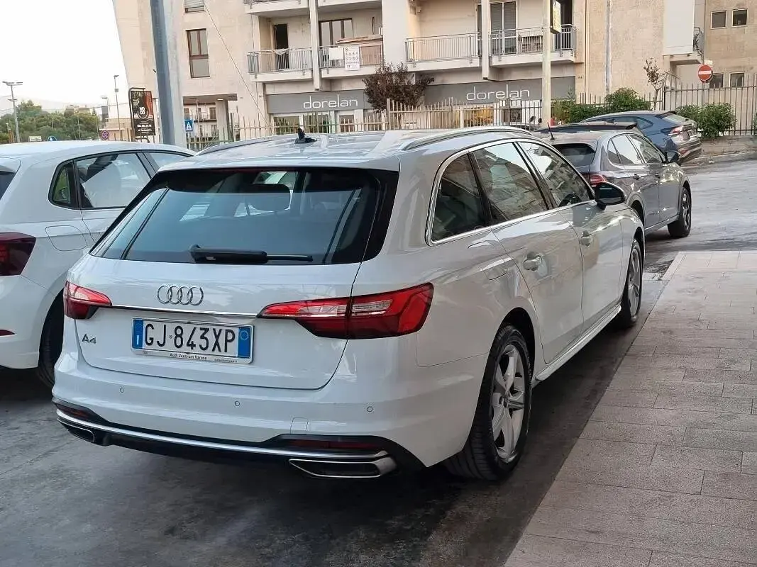 Usata Audi A4 Advanced Plus 163 CV (119 kW) 2022 Bianco Berlina