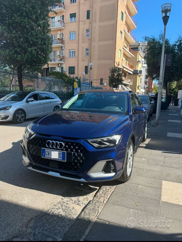 Usata 2023 Audi A1 Due volumi | 31.000 € (Molto cara) - Immagine 1/2