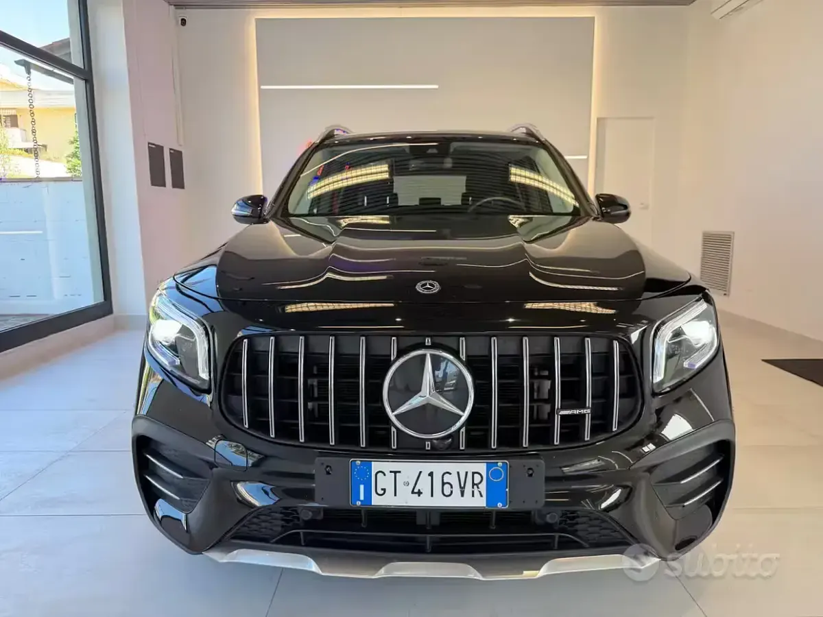 Usata Mercedes GLB35 AMG 306 CV (225 kW) 2022 Giallo SUV
