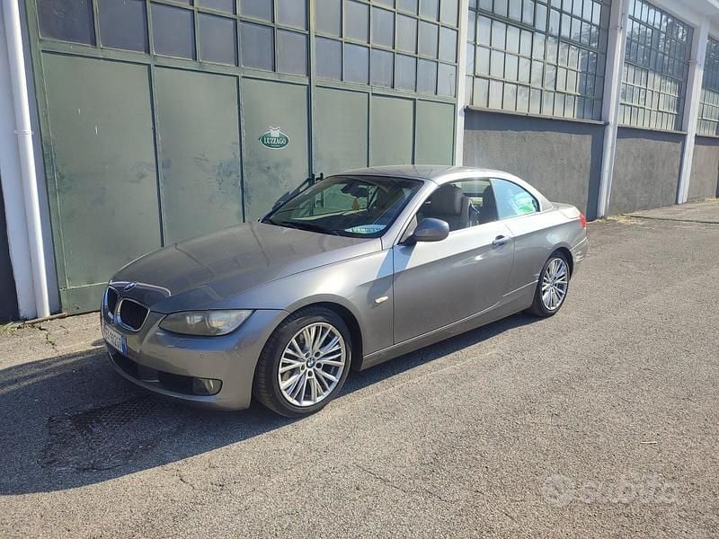 Usata BMW 320 Cabriolet 184 CV (135 kW) 2010 Grigio Cabrio