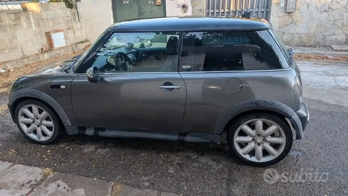 Usata Mini ONE 88 CV (64 kW) 2006 Grigio Utilitaria