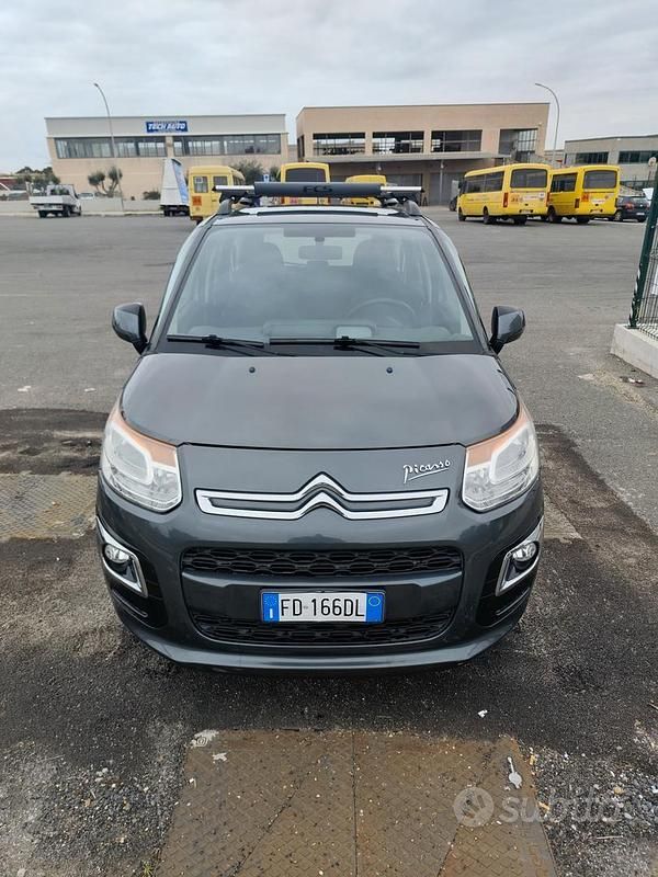 Usata Citroën C3 Picasso Feel 100 CV (73 kW) 2016 Grigio Monovolume