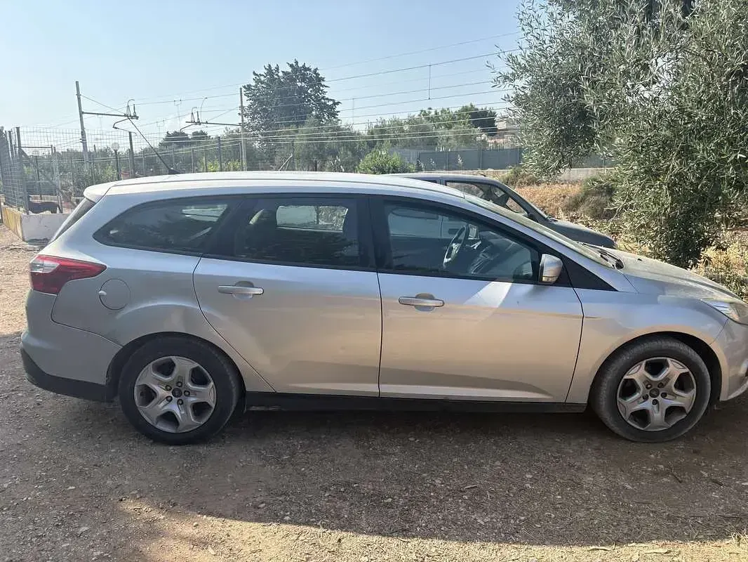 Usata Ford Focus 116 CV (85 kW) 2014 Station wagon