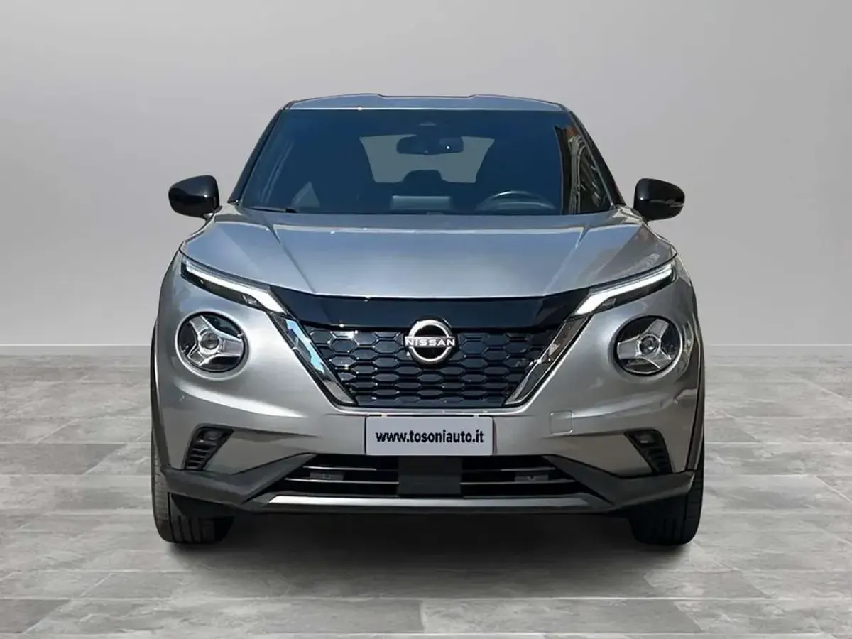 Usata Nissan Juke N-Connecta 94 CV (69 kW) 2023 Newport grey SUV