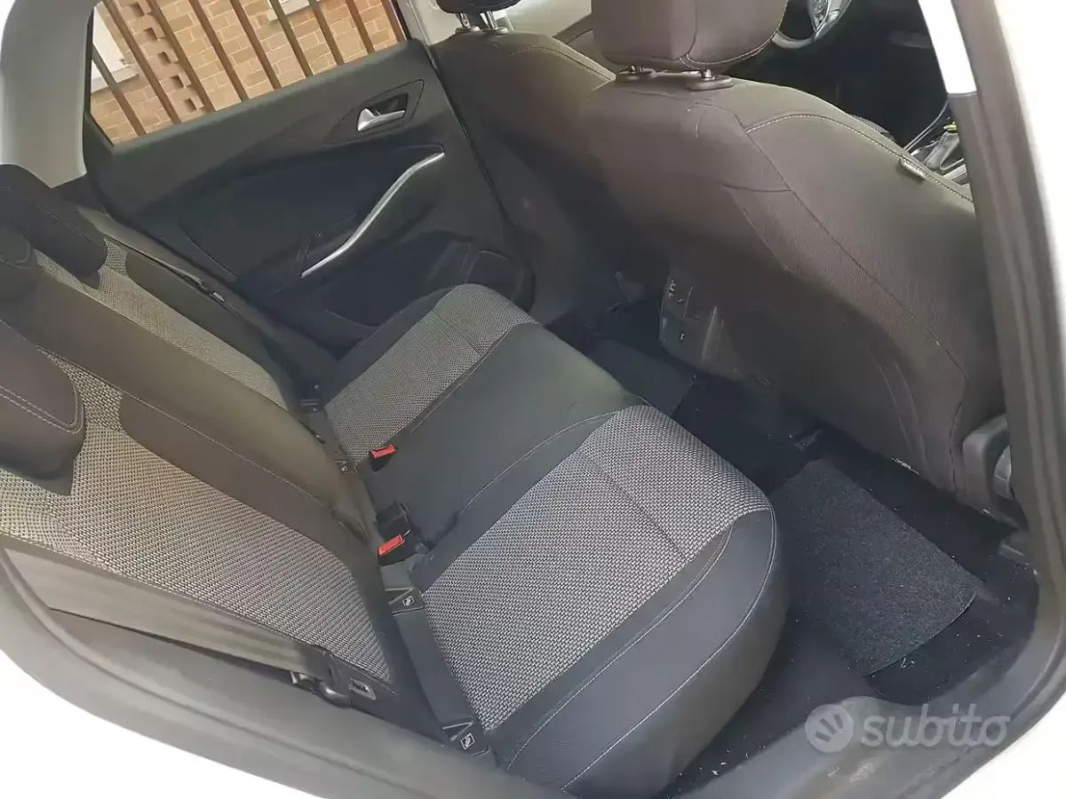 Usata Opel Grandland X 131 CV (96 kW) 2019 Bianco SUV