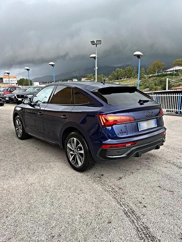Usata Audi Q5 Sportback S-Line 204 CV (150 kW) 2022 Blu SUV