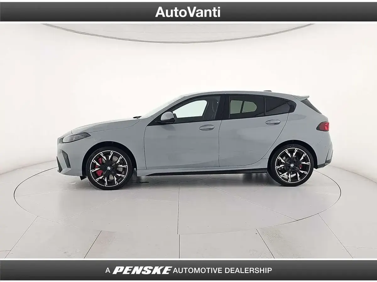 Nuova BMW 118 M Sport 150 CV (110 kW) 2026 Grigio Utilitaria
