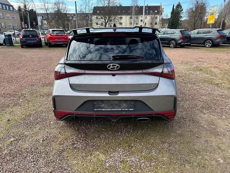 Usata Hyundai i20 N Performance 205 CV (150 kW) 2022 Gray Utilitaria