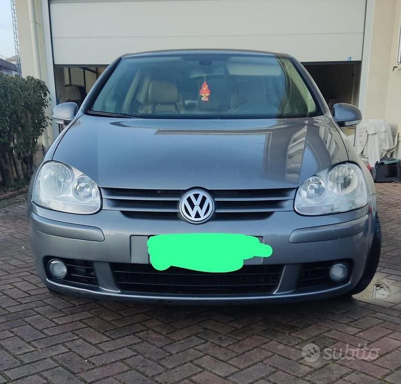 Usata VW Golf IV Comfortline 140 CV (102 kW) 2004 Grigio Berlina