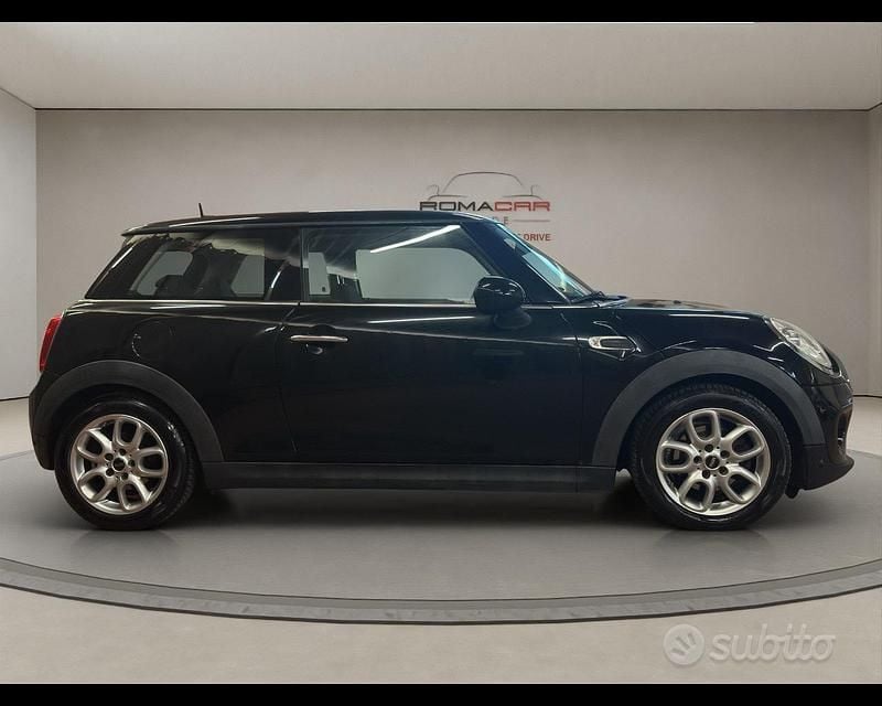 Usata Mini Cooper 136 CV (100 kW) 2016 Nero met Utilitaria