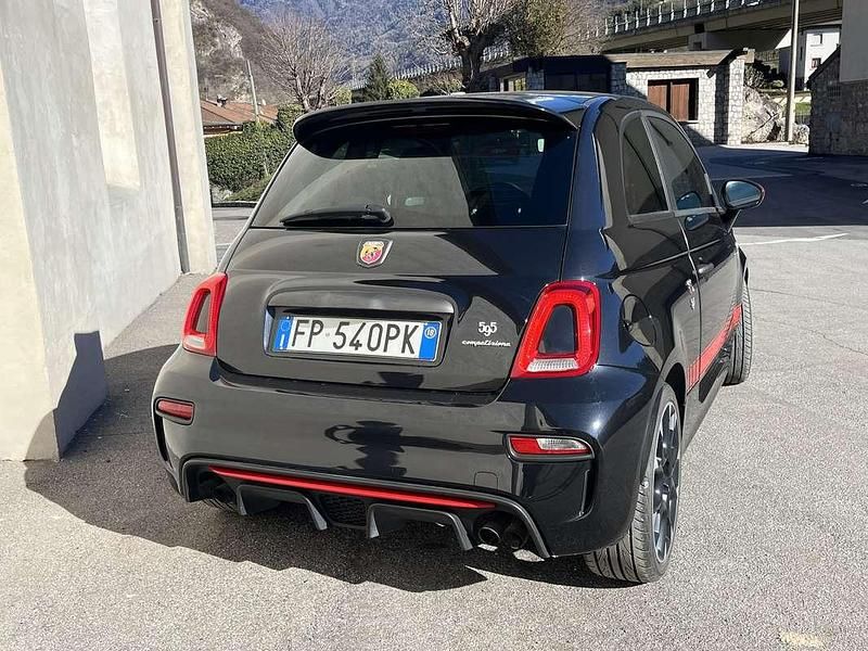 Usata Abarth 595 Competizione 180 CV (132 kW) 2018 Nero Utilitaria