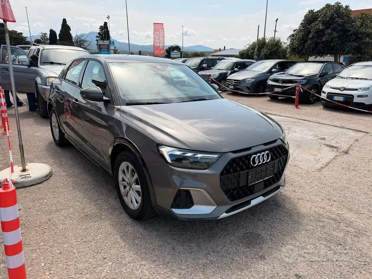 Usata Audi A1 Comfort 110 CV (80 kW) 2022 Grigio SUV