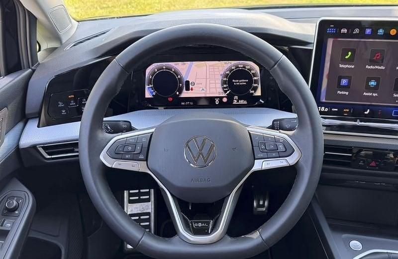 Usata VW Golf VIII Goal 116 CV (85 kW) 2024 Nero Utilitaria