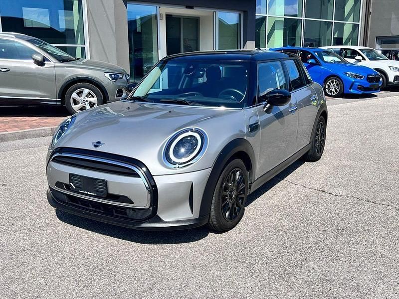 Usata Mini Cooper Classic 136 CV (100 kW) 2024 Grigio Utilitaria