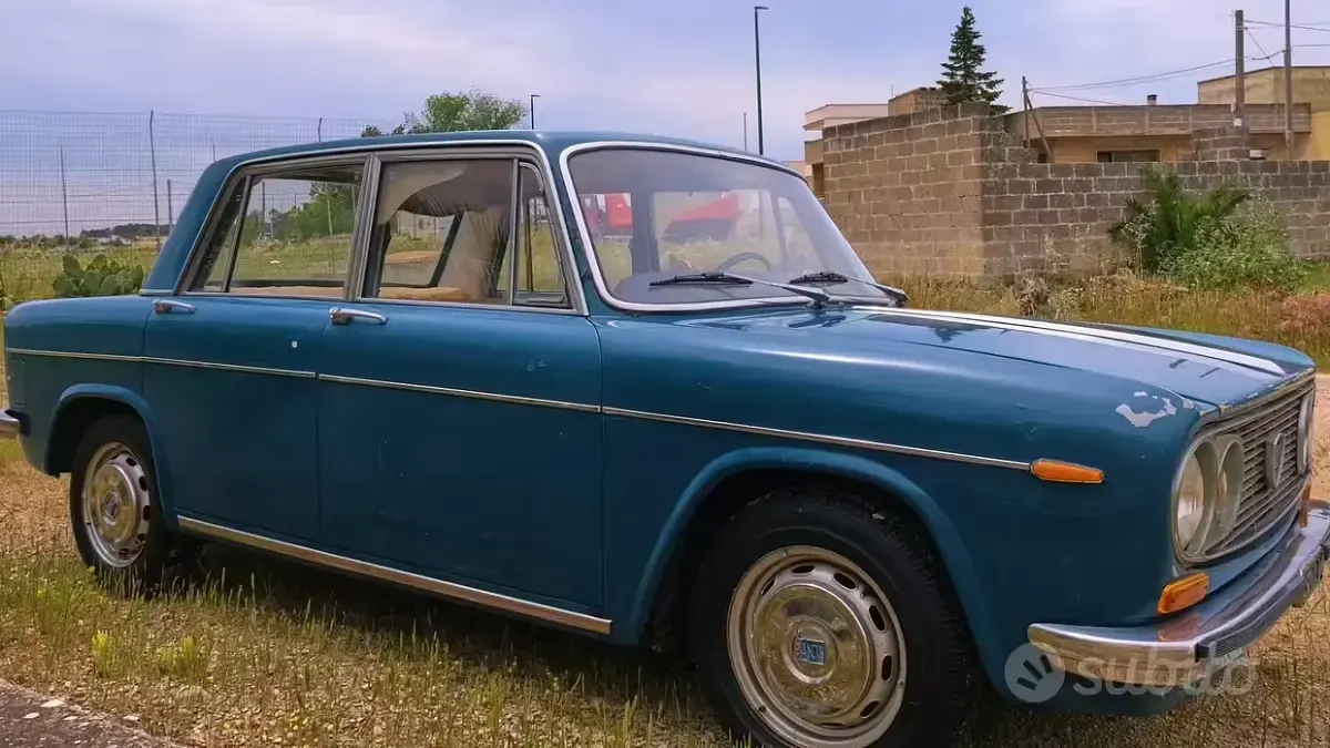 Begagnad Lancia Fulvia 1970 Blå Sedan