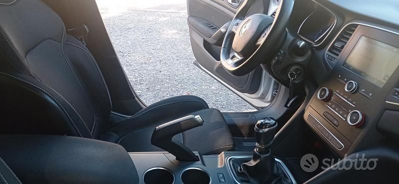 Usata Renault Mégane GrandTour 110 CV (80 kW) 2018 Grigio Station wagon