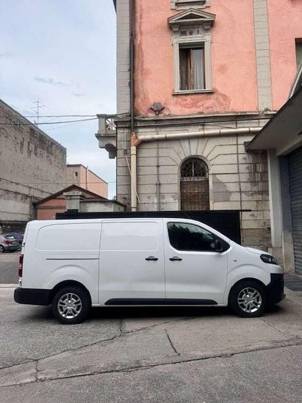 Usata Citroën Jumpy 122 CV (89 kW) 2021 Bianco Monovolume