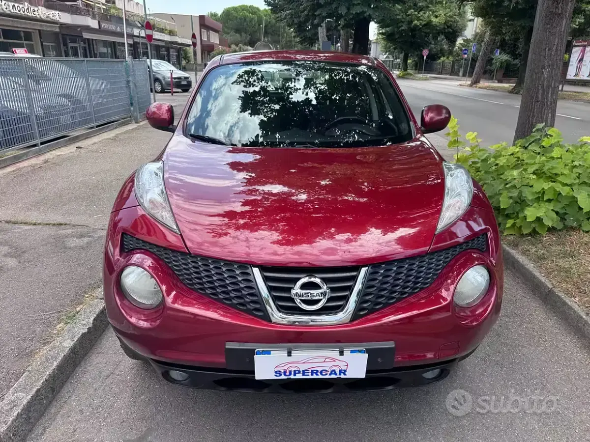 Usata Nissan Juke 117 CV (86 kW) 2014 Rosso SUV
