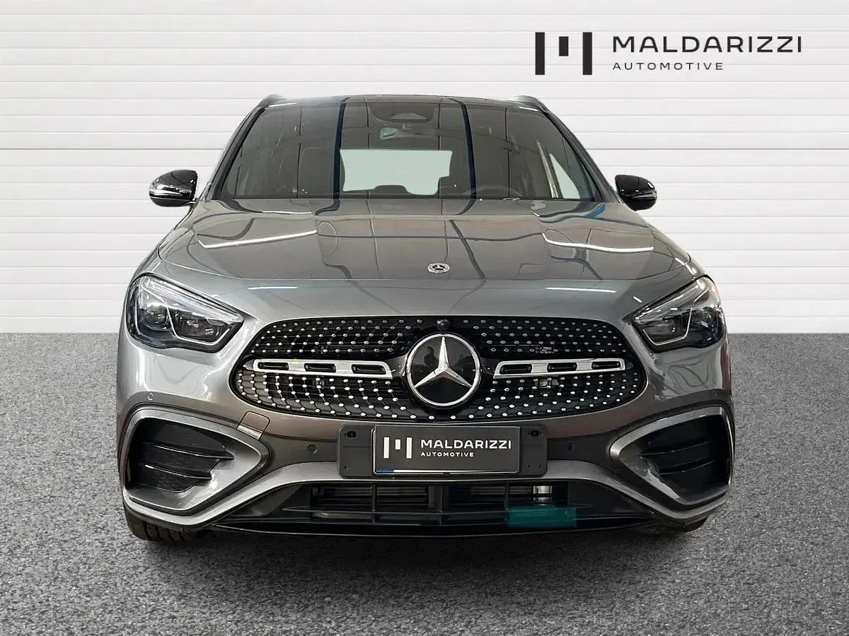 Occasion Mercedes GLA200 Advanced Plus 150 ch (110 kW) 2025 Gris SUV