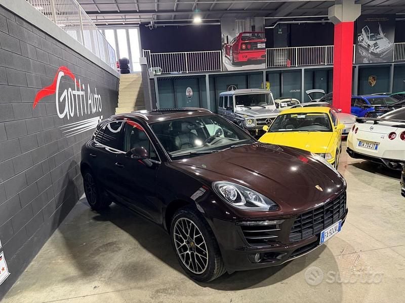 Usata Porsche Macan 250 CV (183 kW) 2015 Marrone SUV