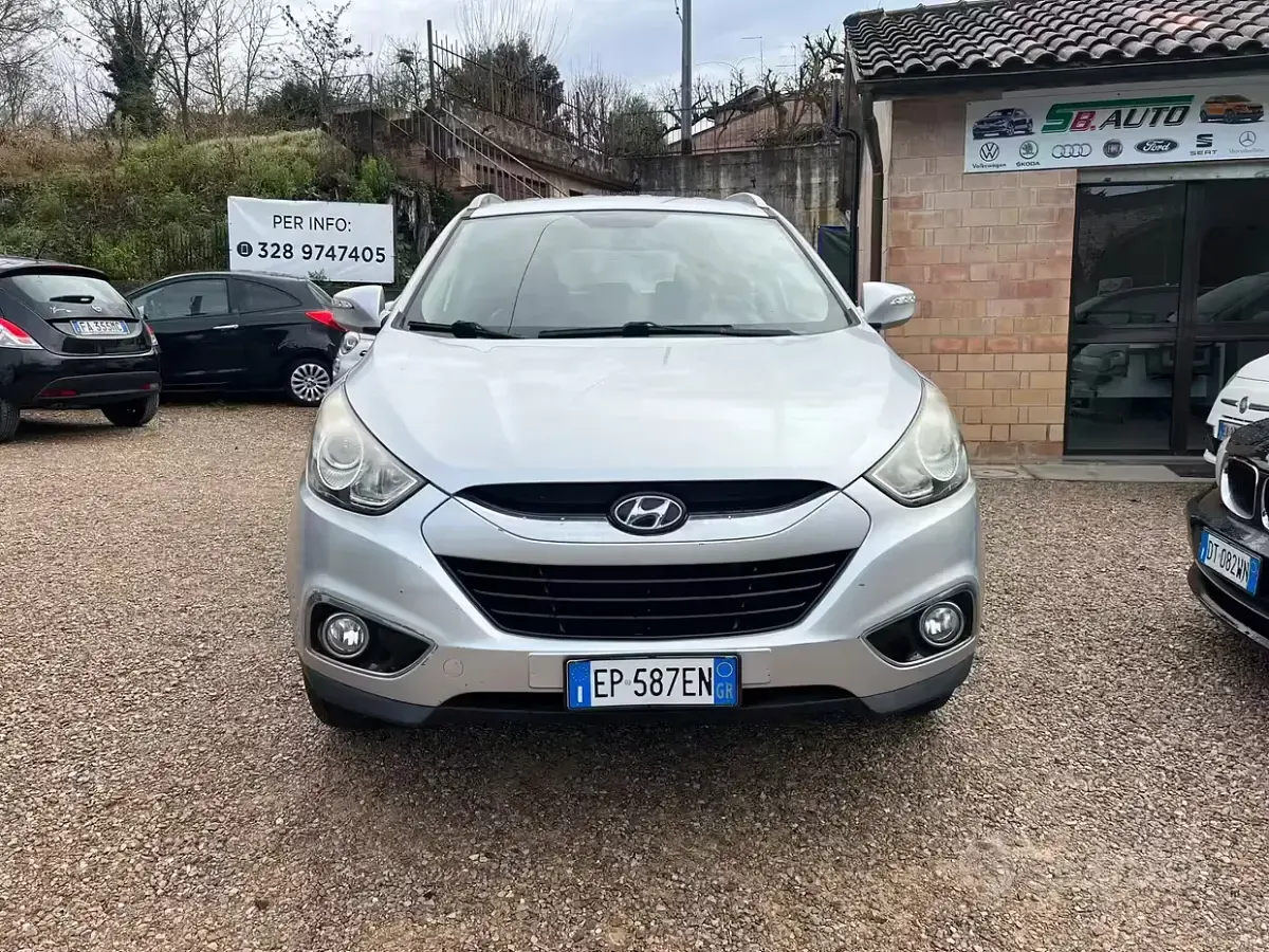 Używany Hyundai ix35 Comfort 115 KM (84 kW) 2013 Szary SUV