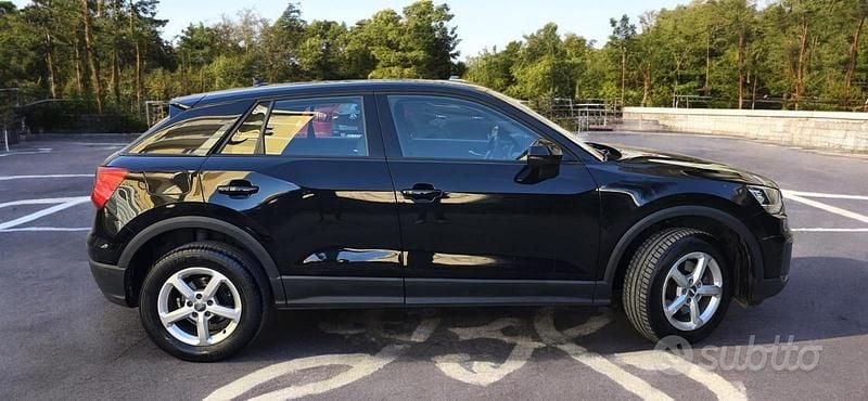 Usata Audi Q2 116 CV (85 kW) 2017 Nero SUV