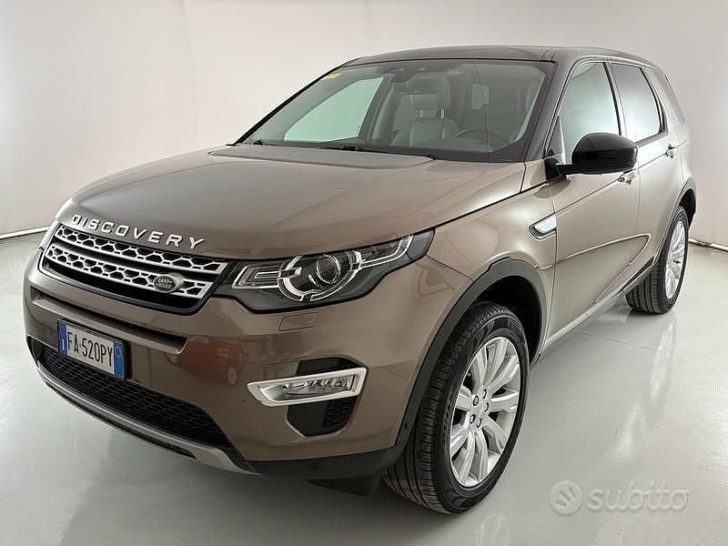 Grigio Usata 2015 Land Rover Discovery Sport Pure SUV | 13.900 € (Buon prezzo) - Immagine 1/4