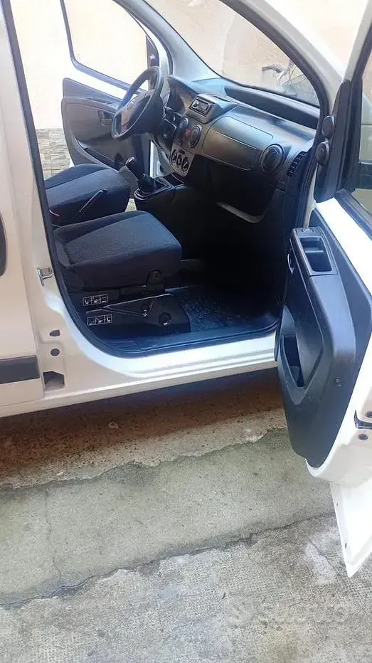 Usata Citroën Nemo 75 CV (55 kW) 2016 Bianco Monovolume
