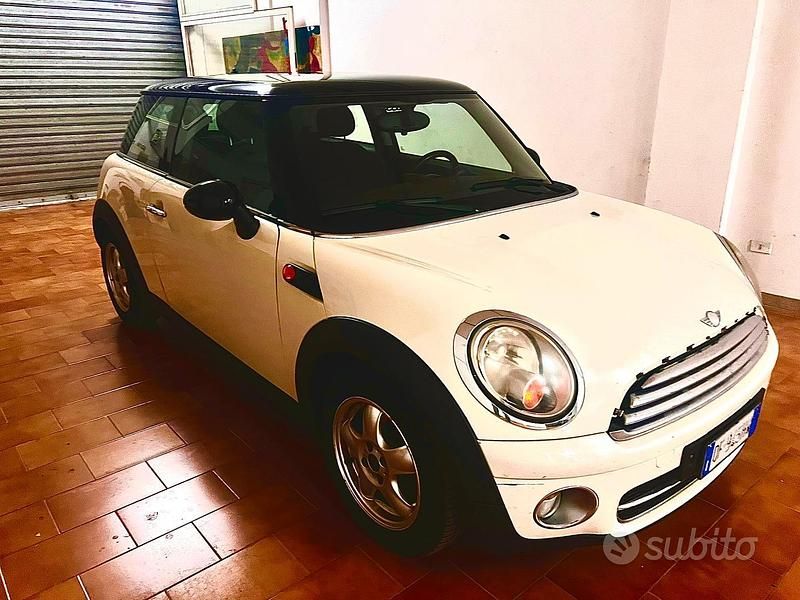 Usata 2007 Mini Cooper Due volumi | 3300 € (Ottimo prezzo) - Immagine 1/4