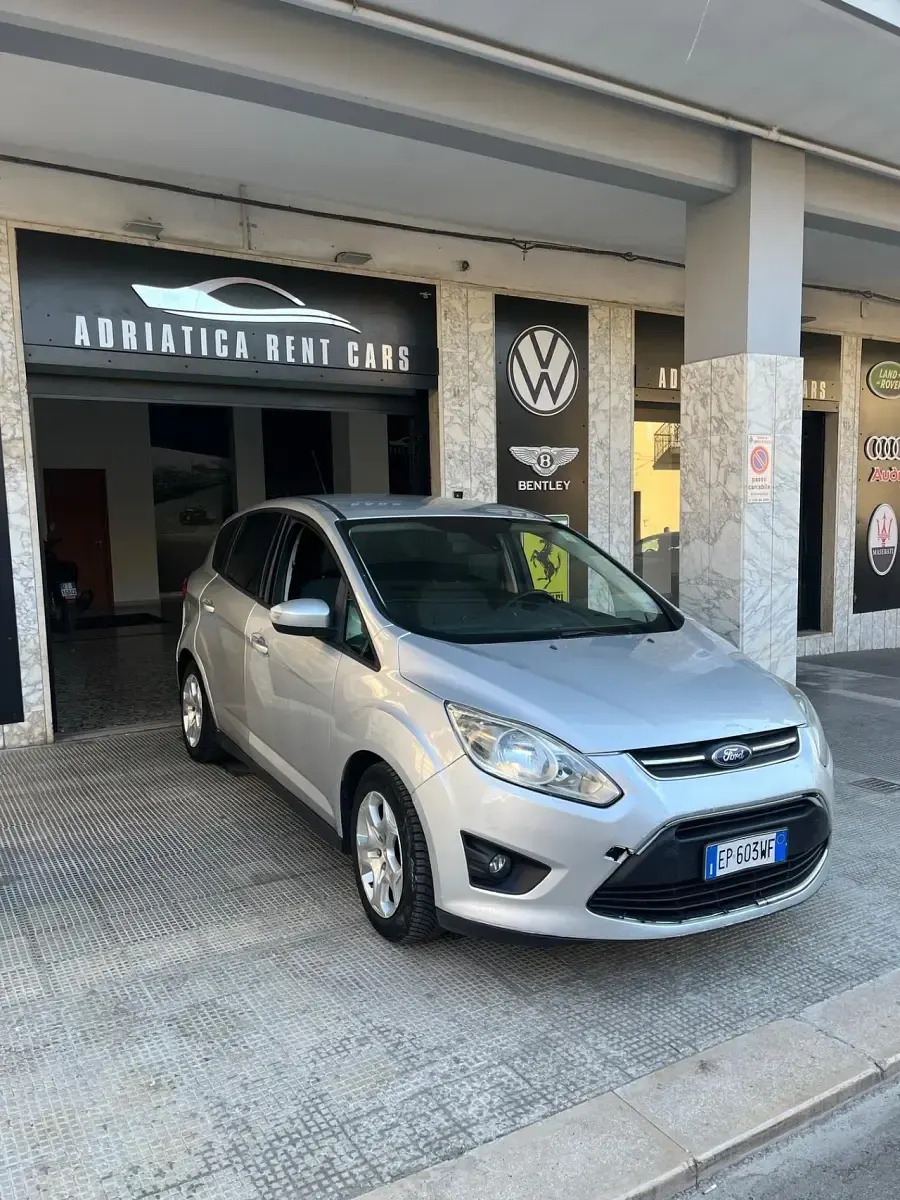 Usata Ford C-MAX Titanium 115 CV (84 kW) 2013 Argento Monovolume