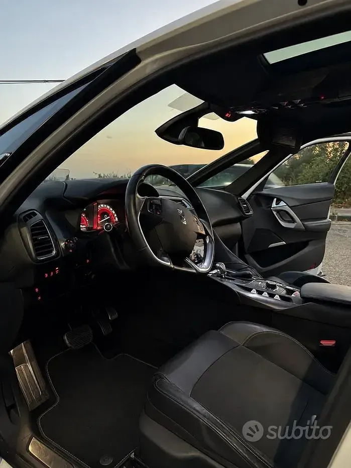 Usata Citroën DS5 So Chic 115 CV (84 kW) 2013 Bianco Utilitaria