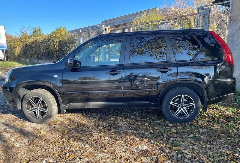 Usata Nissan X-Trail 150 CV (110 kW) 2008 Nero SUV