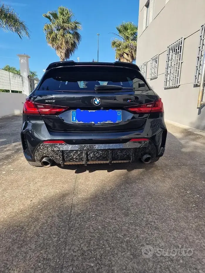 Usata BMW M135 Performance 306 CV (225 kW) 2022 Nero Utilitaria