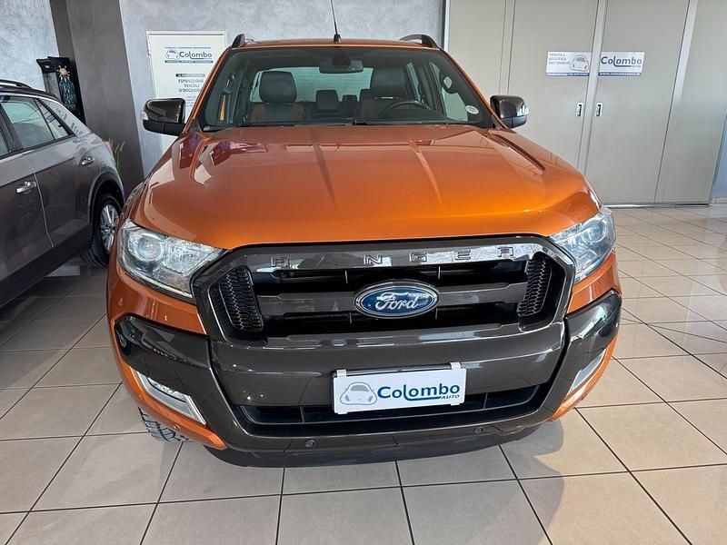 Usata Ford Ranger Wildtrack 199 CV (146 kW) 2017 Arancione Pick-up
