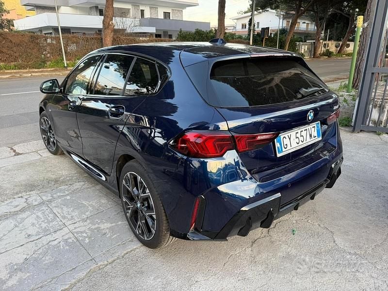 Nuova BMW 118 M Sport 150 CV (110 kW) 2025 Blu Utilitaria