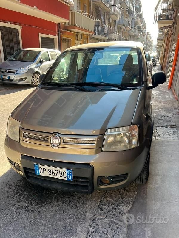 Usata Fiat Panda 60 CV (44 kW) 2008 Marrone Berlina