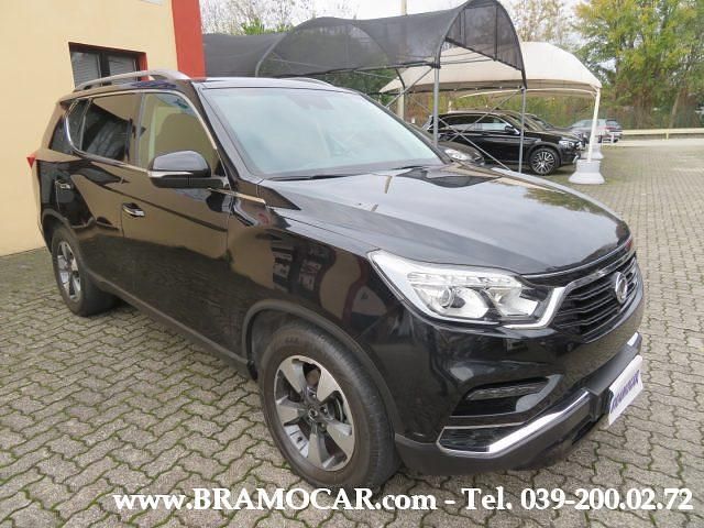 Usata Ssangyong (KGM) Rexton 180 CV (132 kW) 2019 Nero SUV