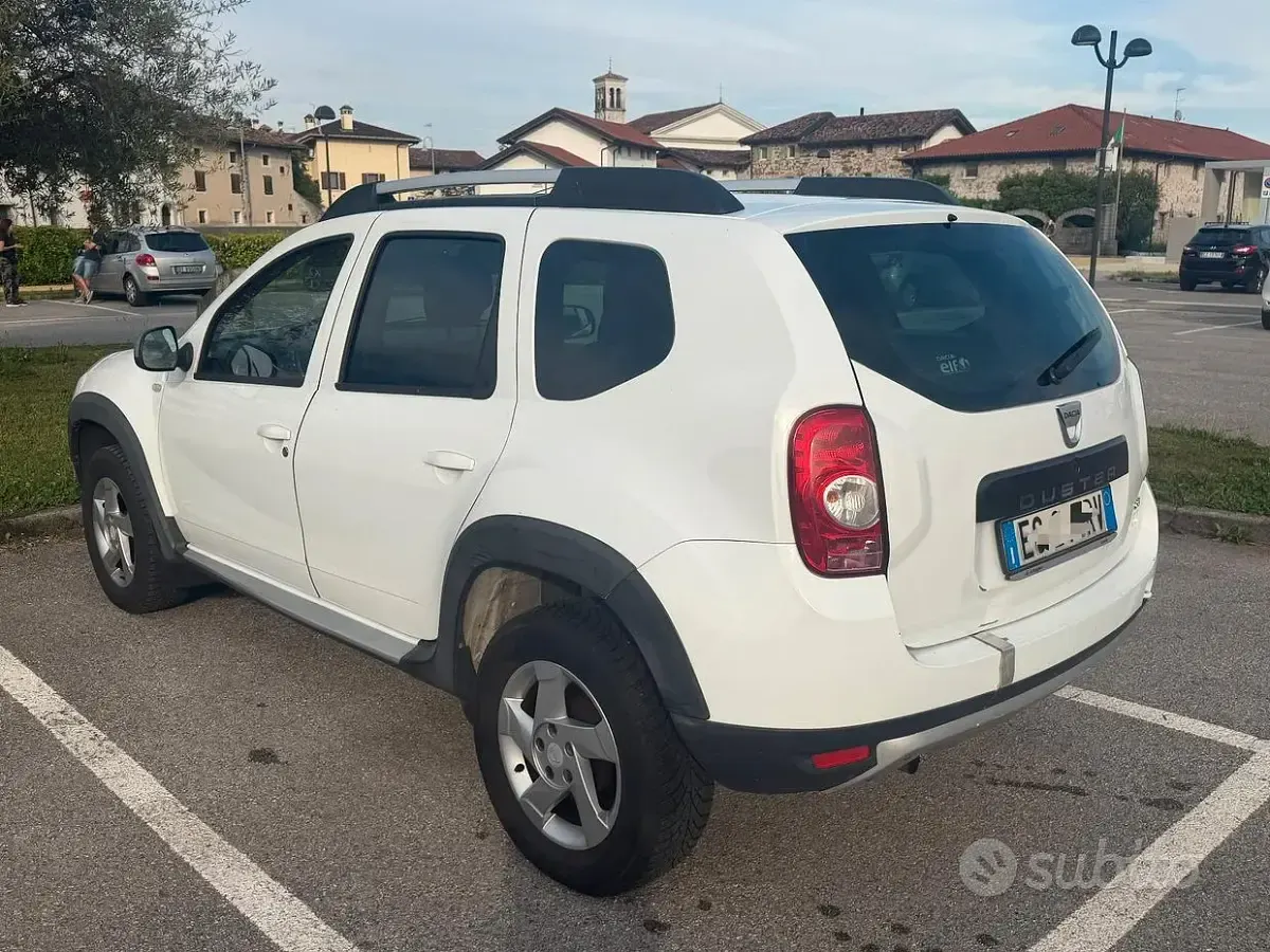 Usata Dacia Duster 110 CV (80 kW) 2011 SUV