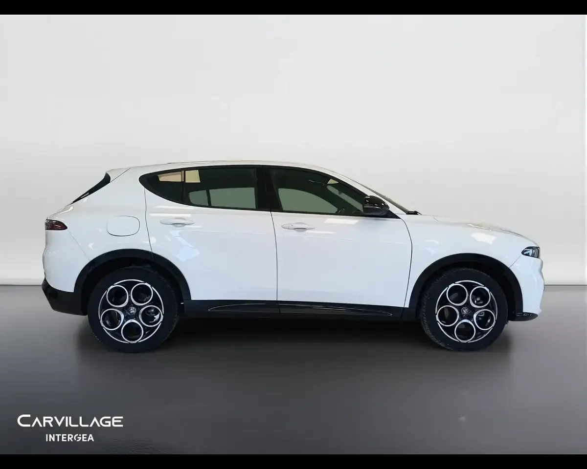 Usata Alfa Romeo Tonale Sprint 130 CV (95 kW) 2024 Bianco SUV