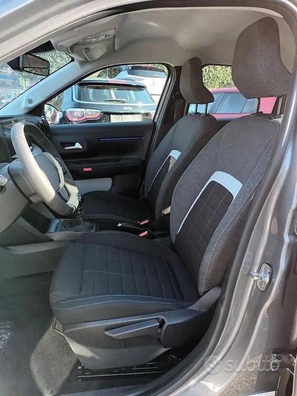 Usata Citroën C3 PureTech 100 CV (73 kW) 2025 Grigio SUV
