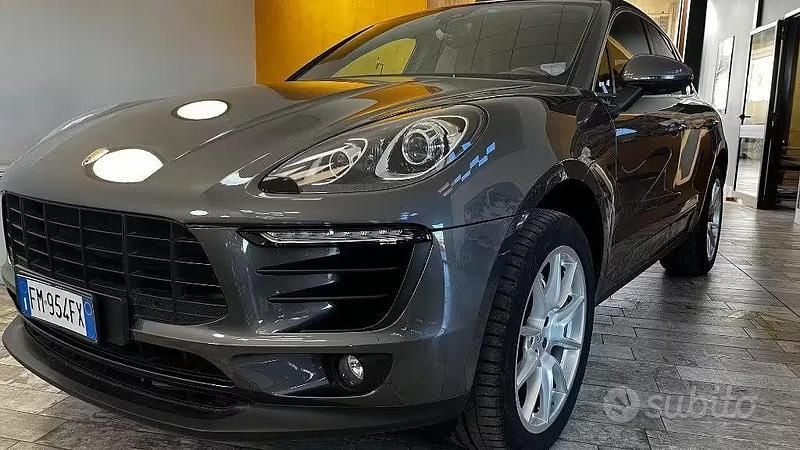 Usata Porsche Macan 250 CV (183 kW) 2015 Grigio SUV