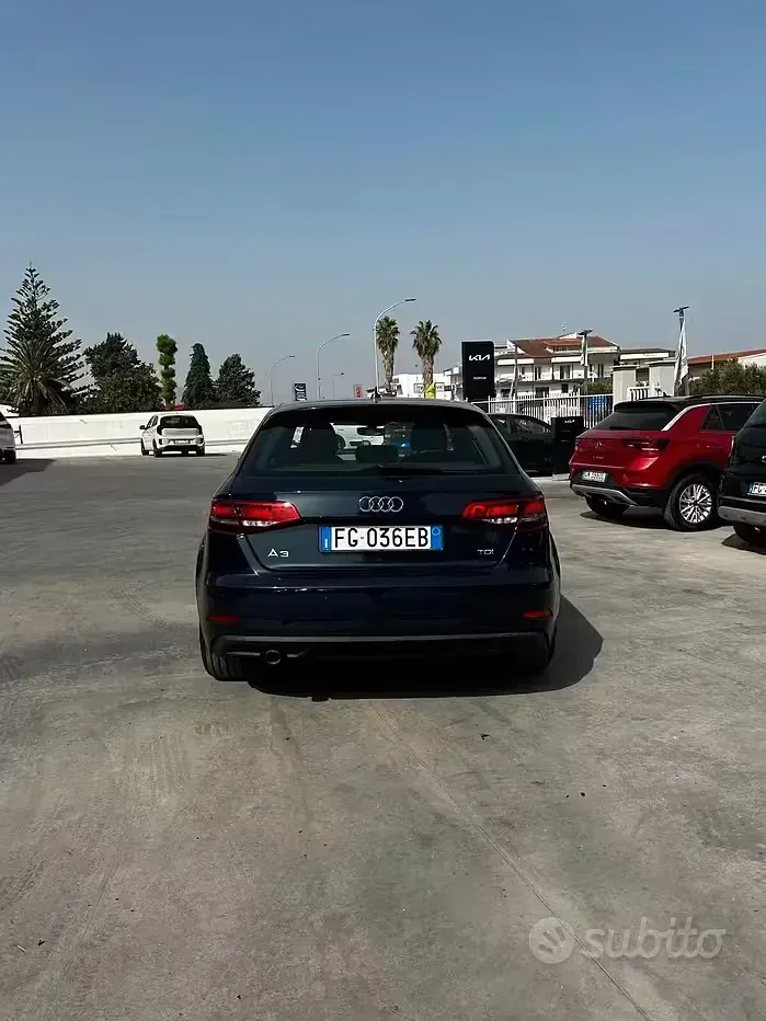 Usata Audi A3 150 CV (110 kW) 2017 Blu Berlina