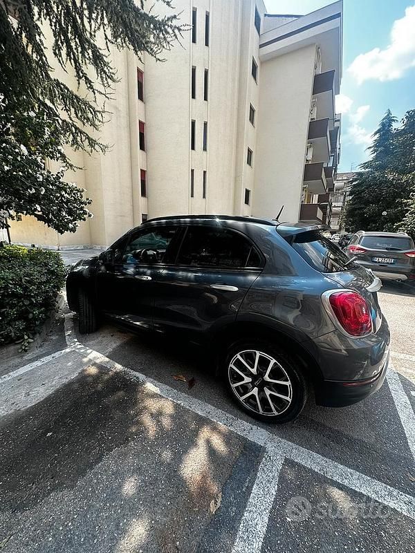 Usata Fiat 500X Cross 140 CV (102 kW) 2018 Grigio SUV