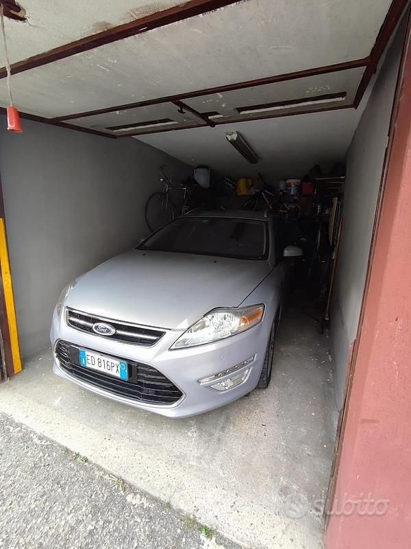 Usata Ford Mondeo 163 CV (119 kW) 2012 Grigio Station wagon