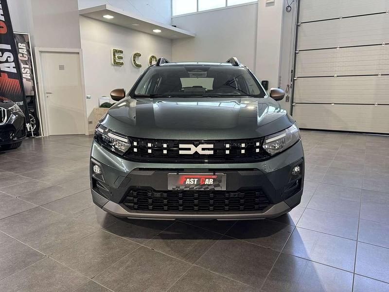 Nuova Dacia Sandero Extreme 122 CV (89 kW) 2026 Verde Utilitaria